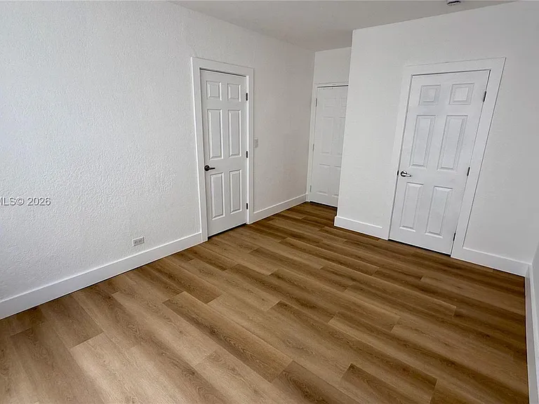 7334 Harding Ave #3 — Photo 14