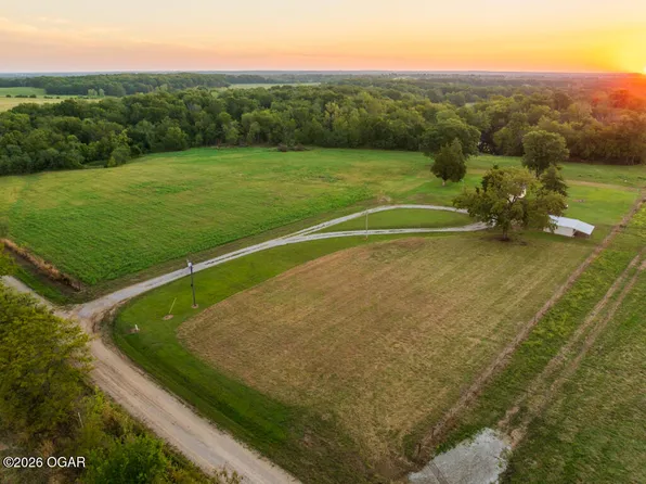 2395 SW County Rd, Rich Hill, MO 64779