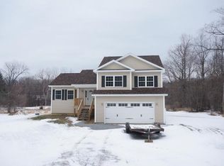 609 Everest Rd, Milton, VT 05468