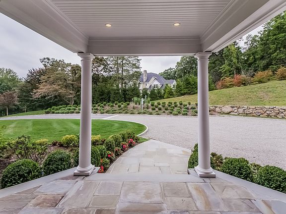 5th image of 90 Twin Lakes Dr