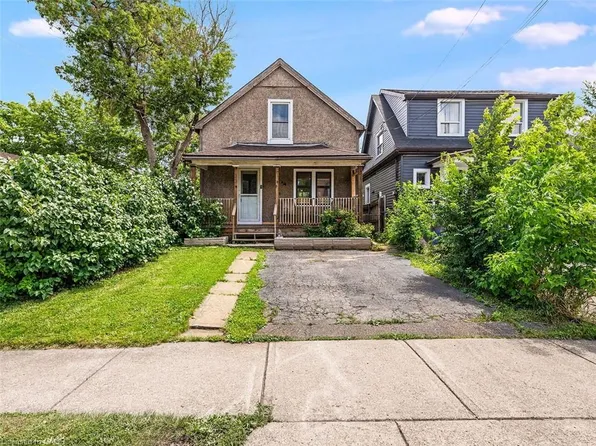 52 Stapleton Ave N, Hamilton, ON L8H 3N5