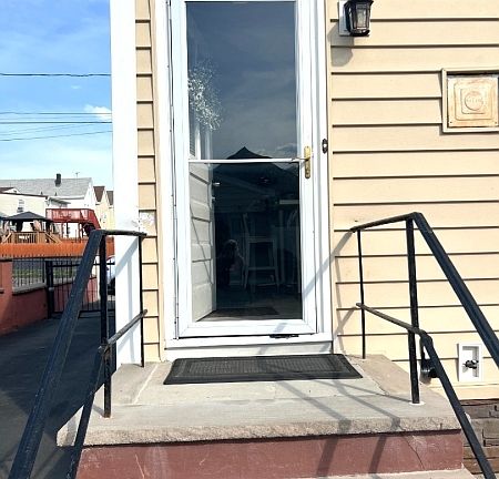 5th image of 258 E 22Nd St