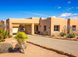 199 E Chili Line Rd, Santa Fe, NM 87508