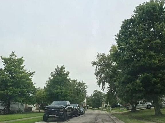4th image of 9681 Capri Ct