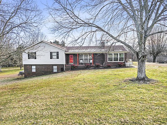 4th image of 55 Morris Dr