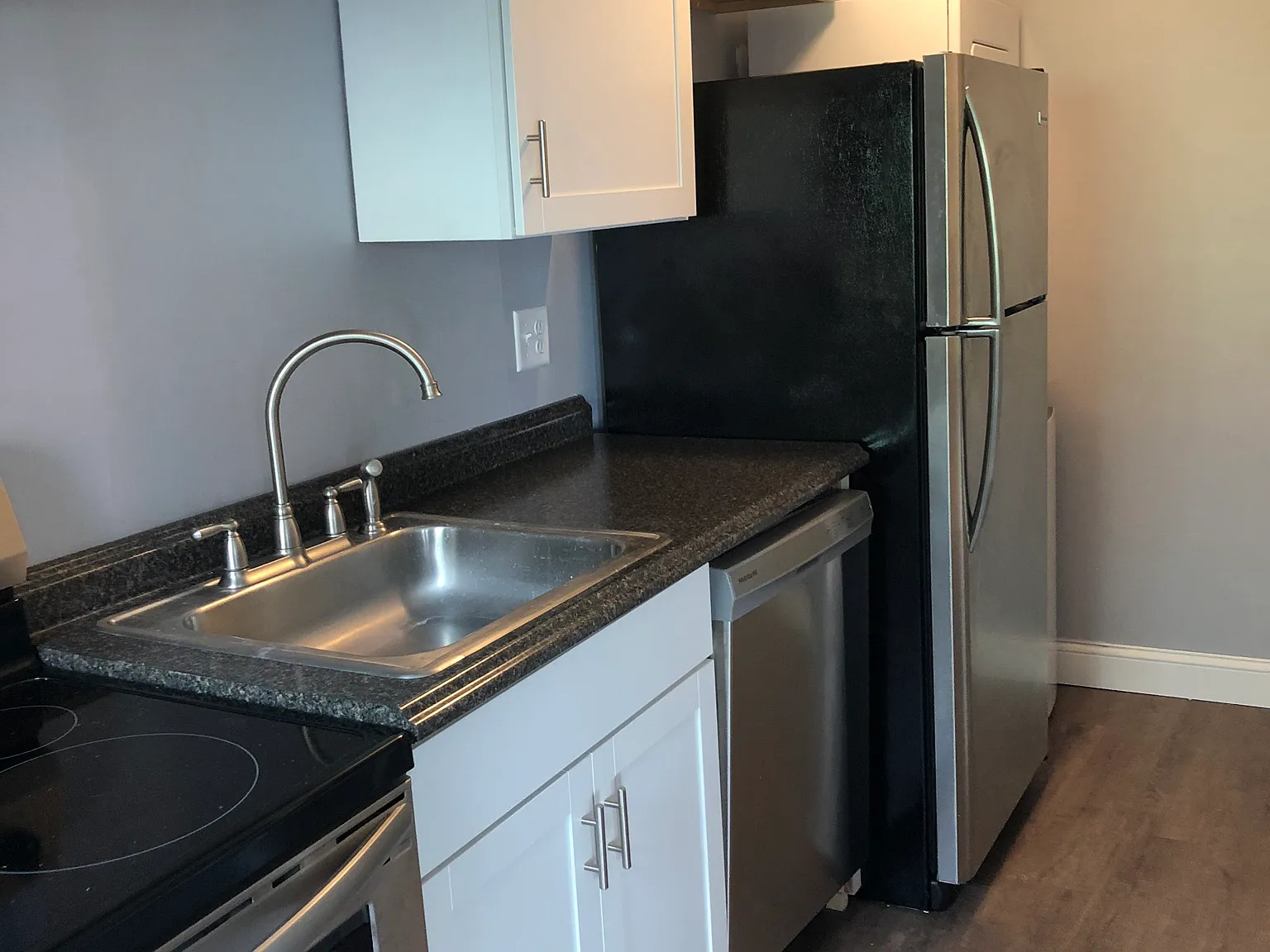 36 Buell Street - 2 — Photo 2