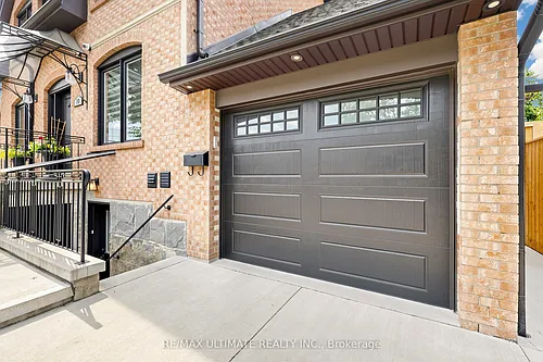 10 Warbeck Pl #UPPER Photo 1 10 Warbeck Pl #UPPER Photo 1