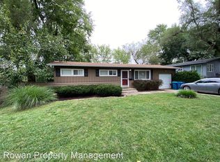 5406 W 76th St, Prairie Village, KS 66208