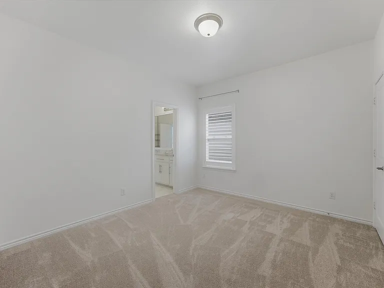 3406 W 4th St — Photo 12