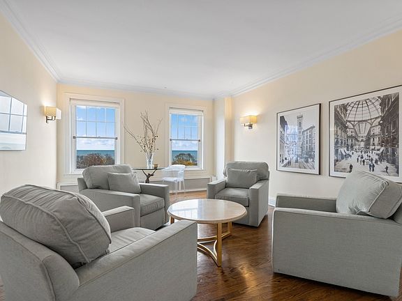 5th image of 3520 N Lake Shore Dr APT 9M