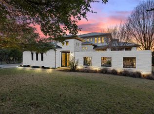 17807 Breakwater Dr, Jonestown, TX 78645