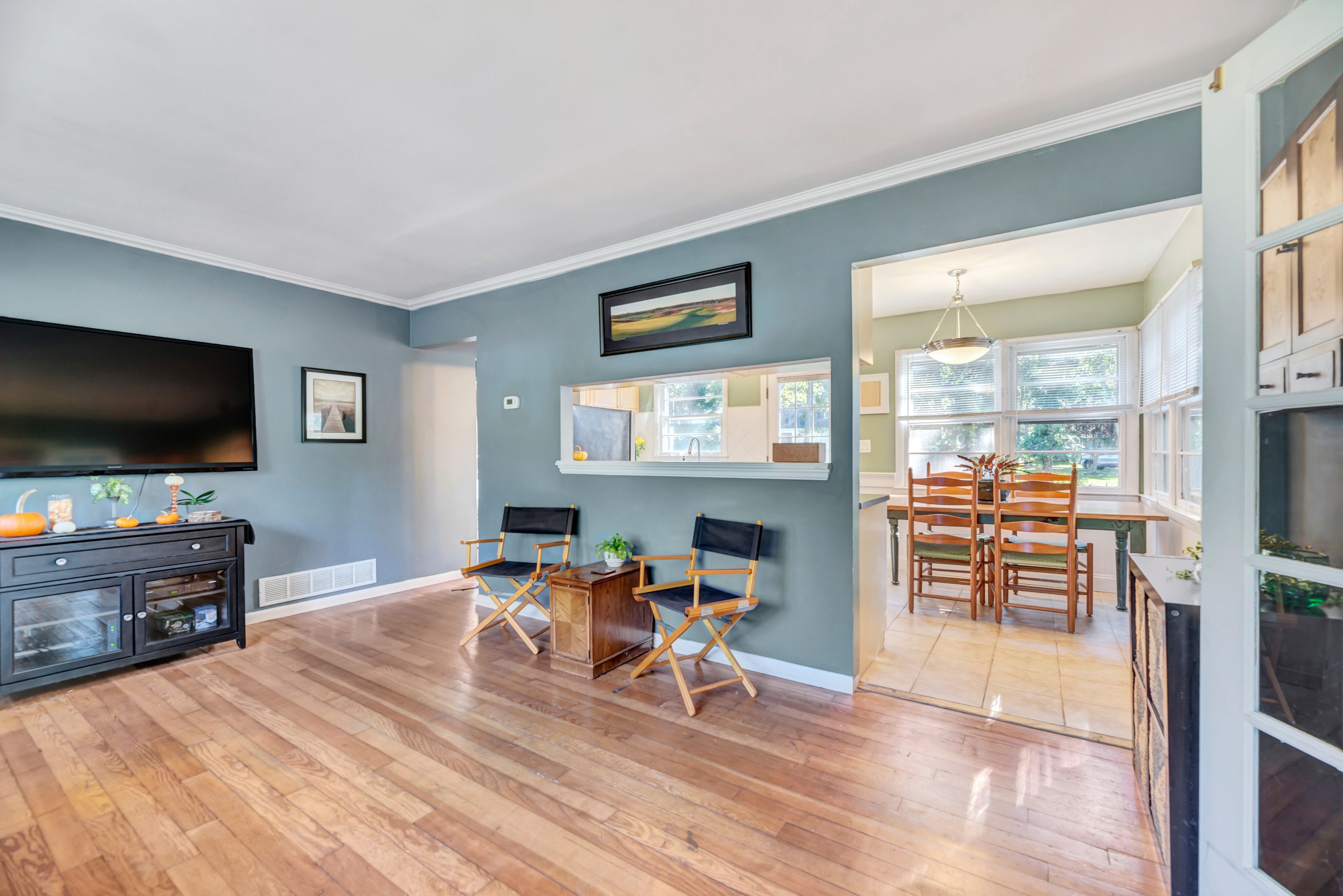 44 Kyle Rd in Hampton Bays Out East