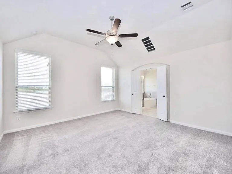 1225 Homer Ln — Photo 15