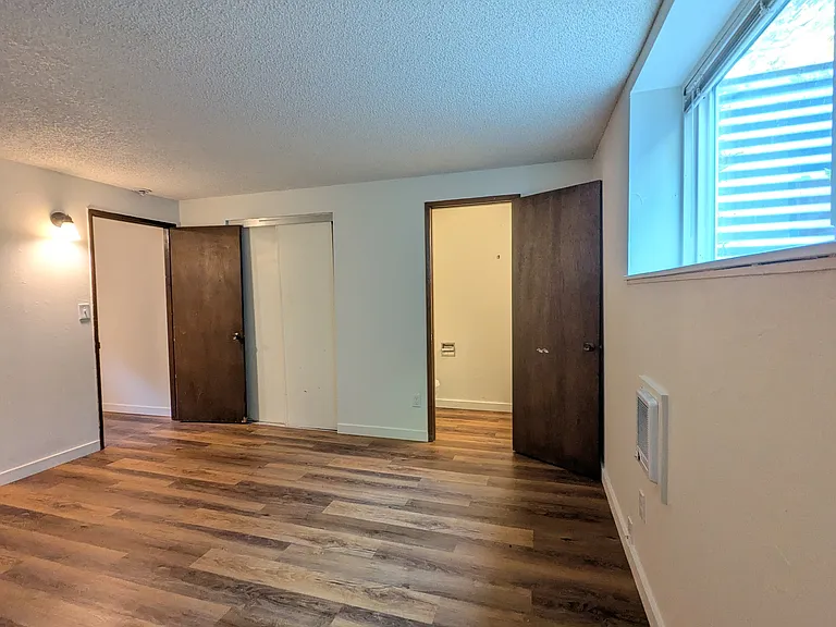 SE Francis St — Photo 12