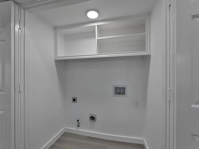 9012 Cumberland Dr — Photo 16