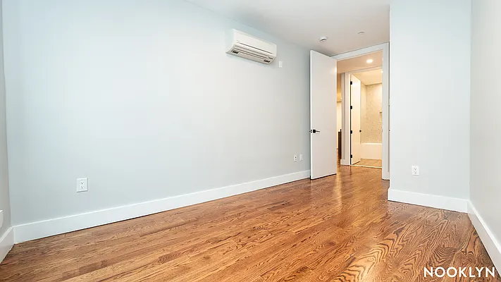 Rented by Nooklyn NYC LLC | media 75