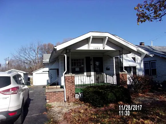 1682 E Johns Ave photo 1