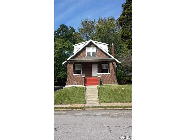 3837 Avondale Ave photo 1