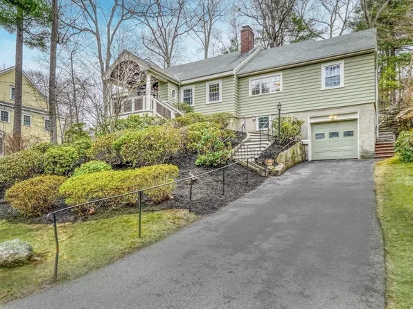 34 Fells Rd, Winchester, MA 01890