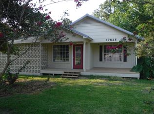 17825 W Illinois St, Robertsdale, AL 36567
