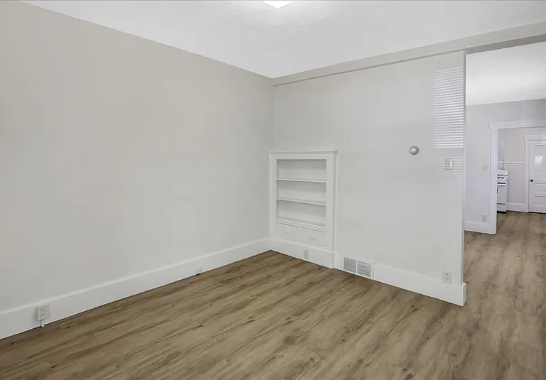 157 W Paxton Ave #1 — Photo 5