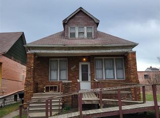 17444 Saint Louis St, Hamtramck, MI 48212