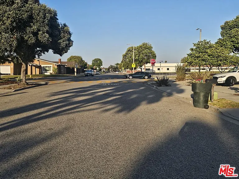 3410 Via Marina Ave — Photo 29