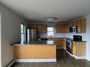 6 Ora Murphy Ct FLOOR 2, Cumberland, RI 02864