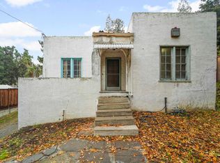 214 Iris St, Martinez, CA 94553