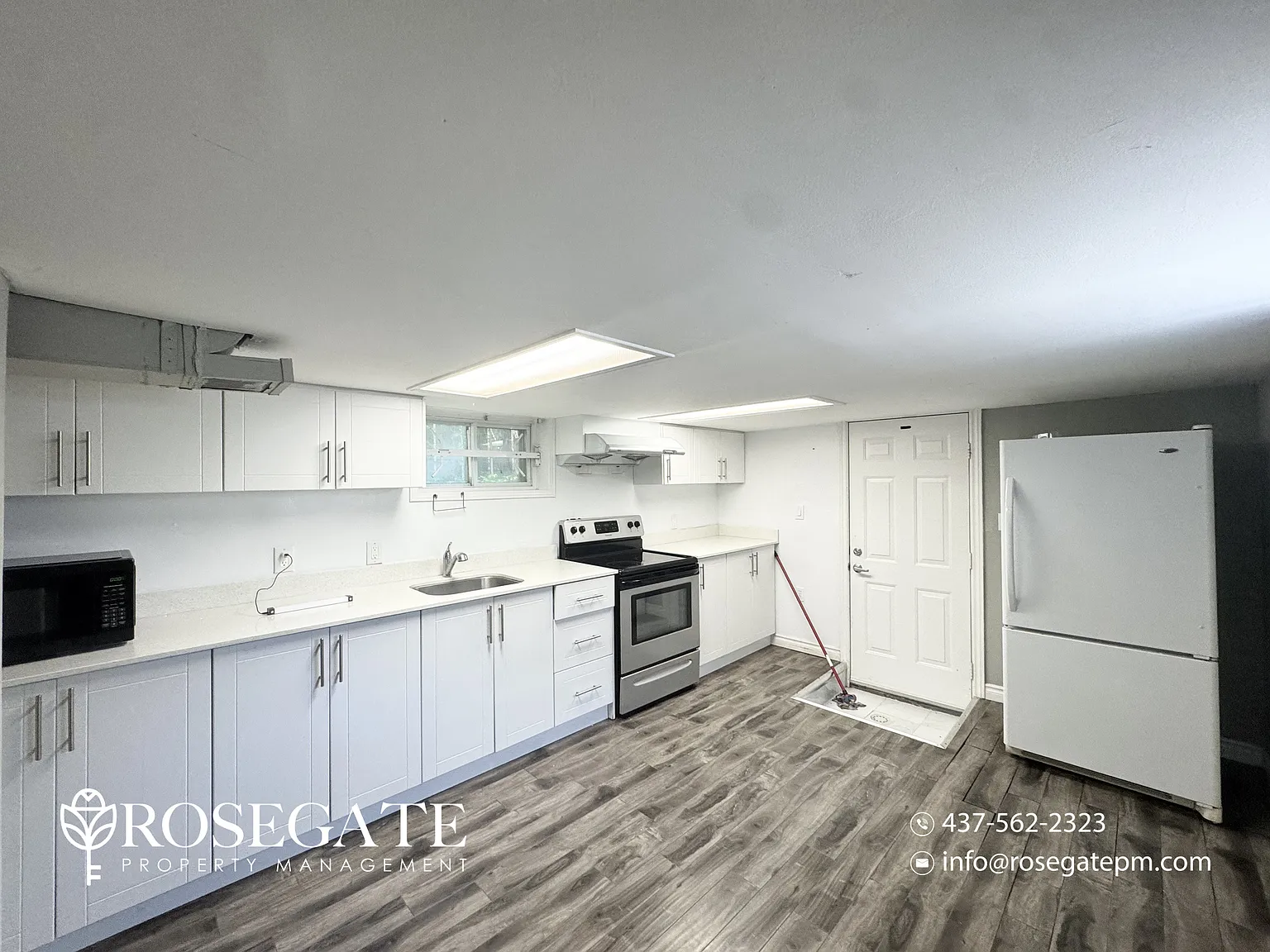 612 Mortimer Avenue Toronto — Photo 2