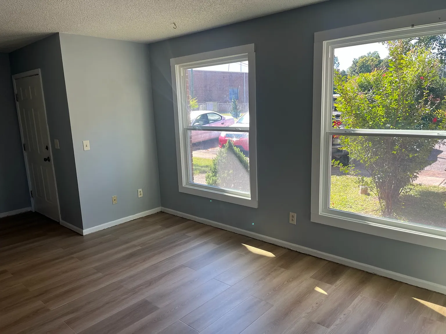 2 bed, 2.5 bath, 1000 sqft, $1,550 — Photo 1