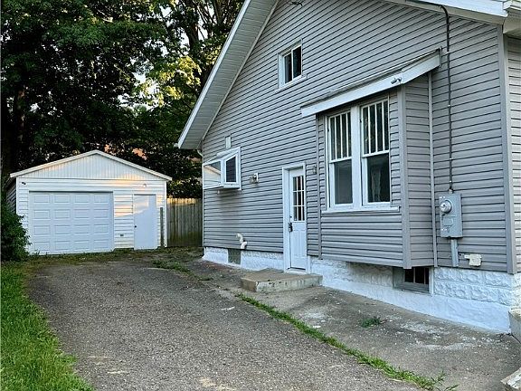 4th image of 1632 Seminola Ave