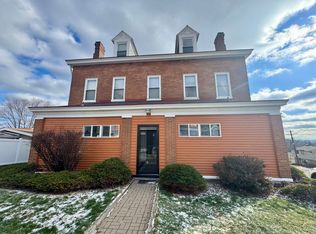 4451 Highridge St, Pittsburgh, PA