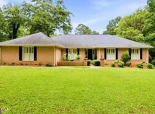 595 Heritage Dr, Macon, GA 31210