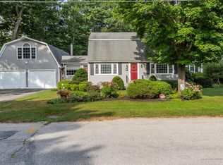 4 Woodland Rd, Scarborough, ME 04074