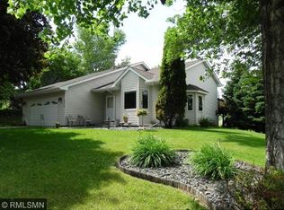 6172 54th St N, Oakdale, MN 55128