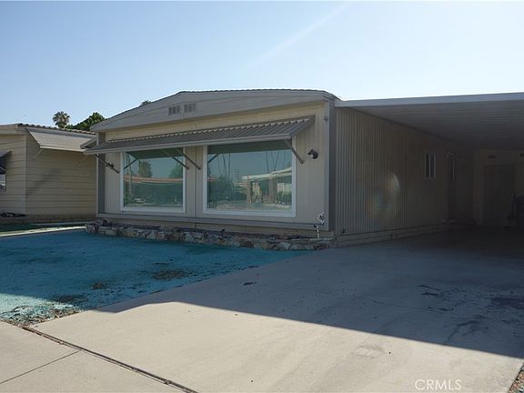 2nd image of 808 S Lyon Ave