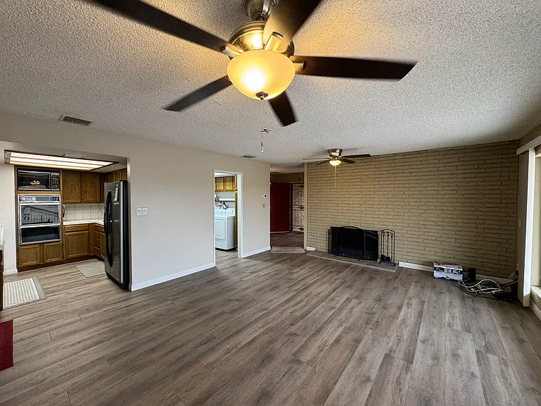 1464 Riverfront Dr — Photo 14