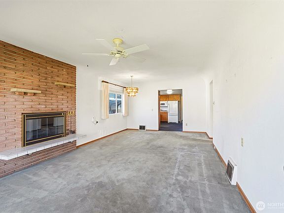 5th image of 334 Wells Avenue N