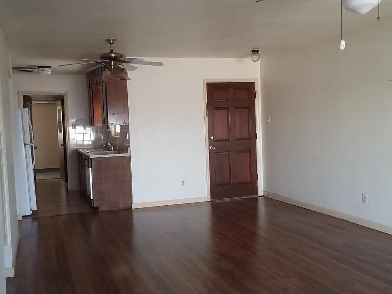 8419 Mettler Dr — Photo 3