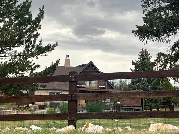 990 Eagle Rock Rd, Colorado Springs, CO 80918