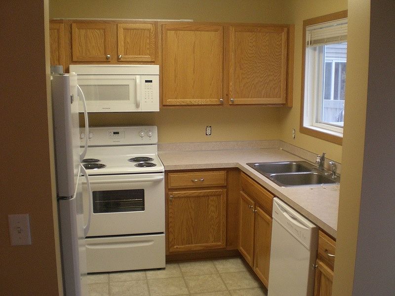 1st image of 15535 Foghorn Ln