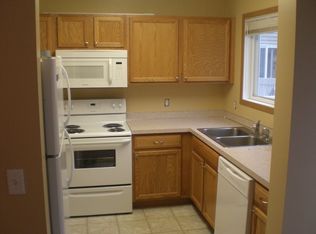 15535 Foghorn Ln, Apple Valley, MN 55124