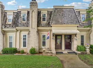 1027 E Thompson Ave, Sapulpa, OK 74066