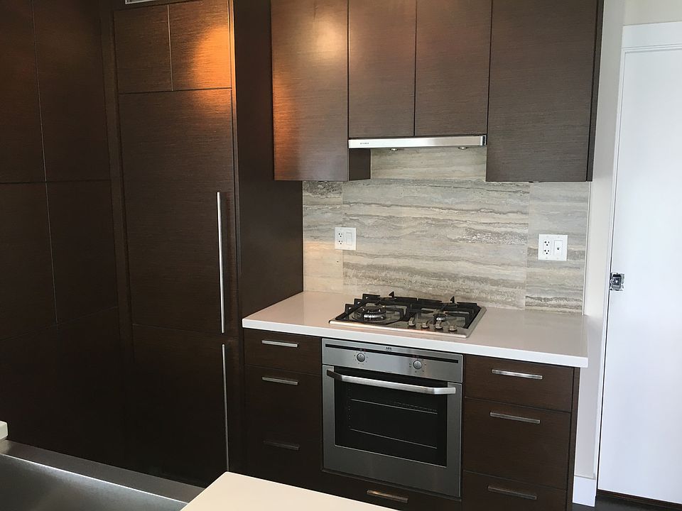 1st image of 535 Smithe St #1007