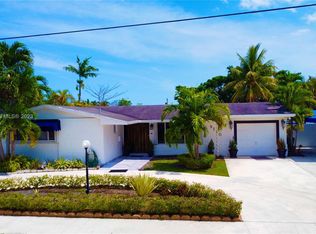 9770 SW 19th St, Miami, FL 33165