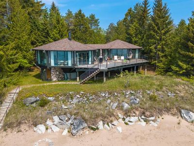 3718 Glidden Dr, Sturgeon Bay, WI, 54235