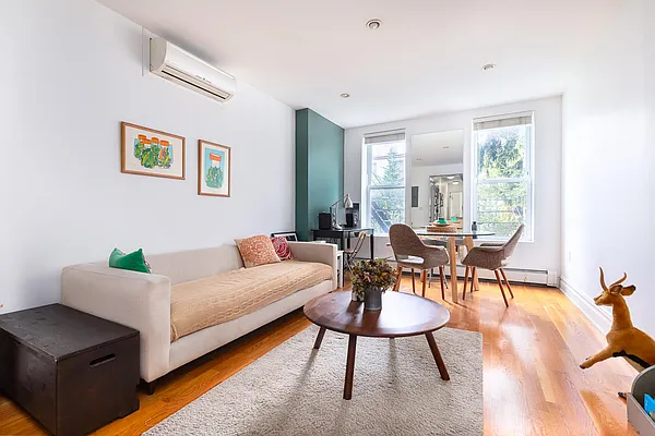 Rented by Compass | media 7