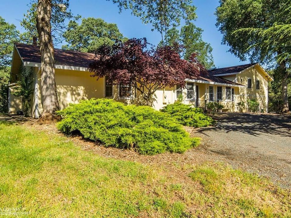 1st image of 22134 E Hacienda Dr