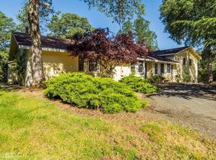 22134 E Hacienda Dr, Grass Valley, CA 95949